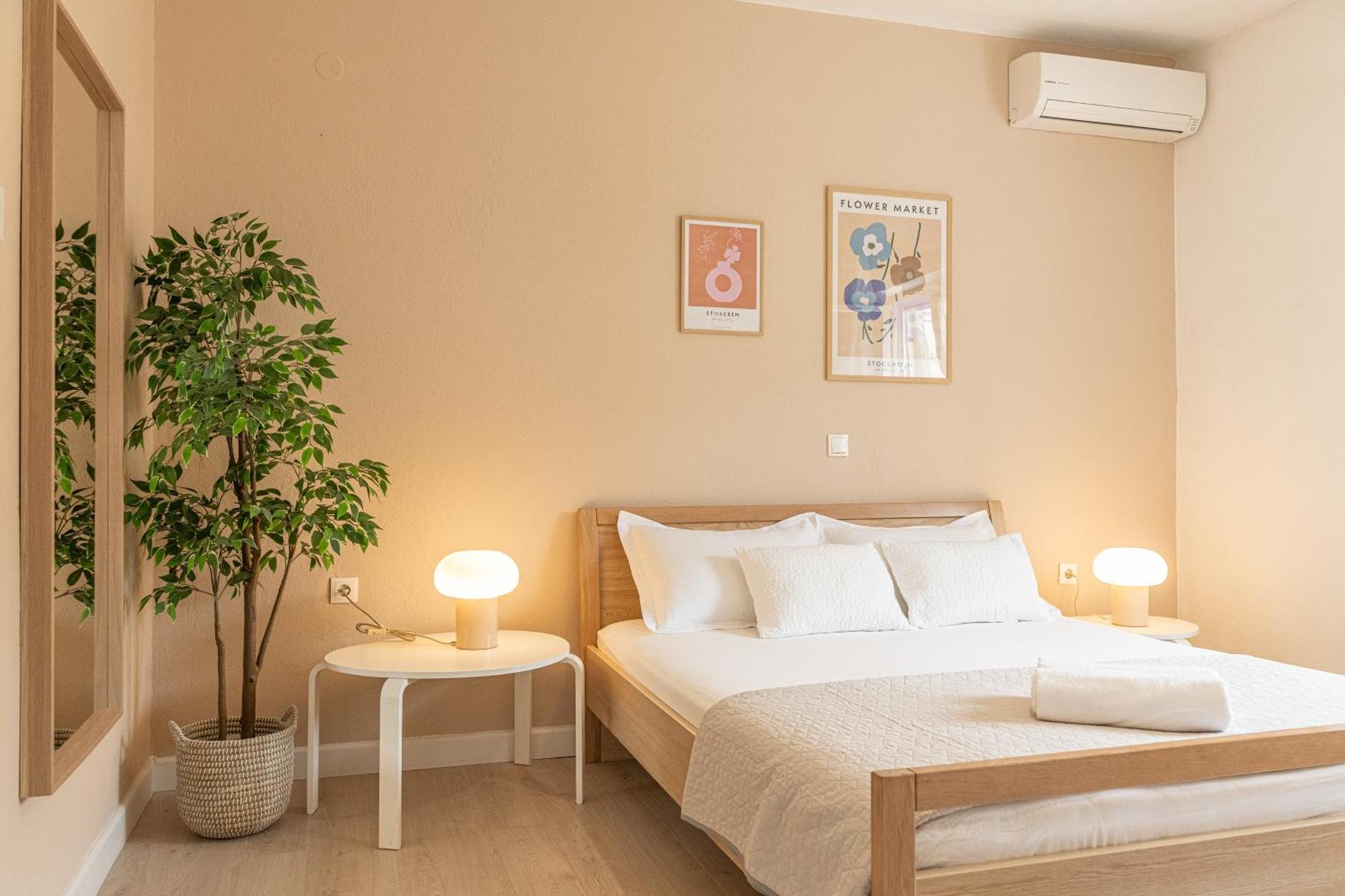 Apartments Olive Tree Đảo Hvar Ngoại thất bức ảnh